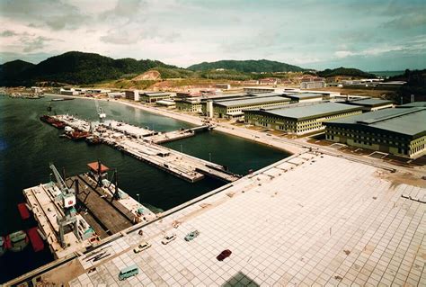 lumut naval shipyard